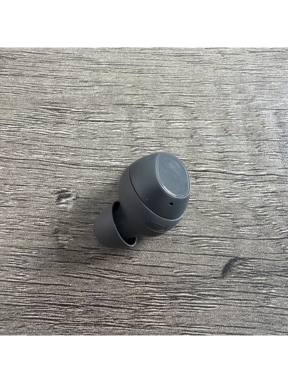 Unused Graphite Samsung Galaxy Buds FE Wireless Earbud LEFT SIDE ONLY - SM-R400